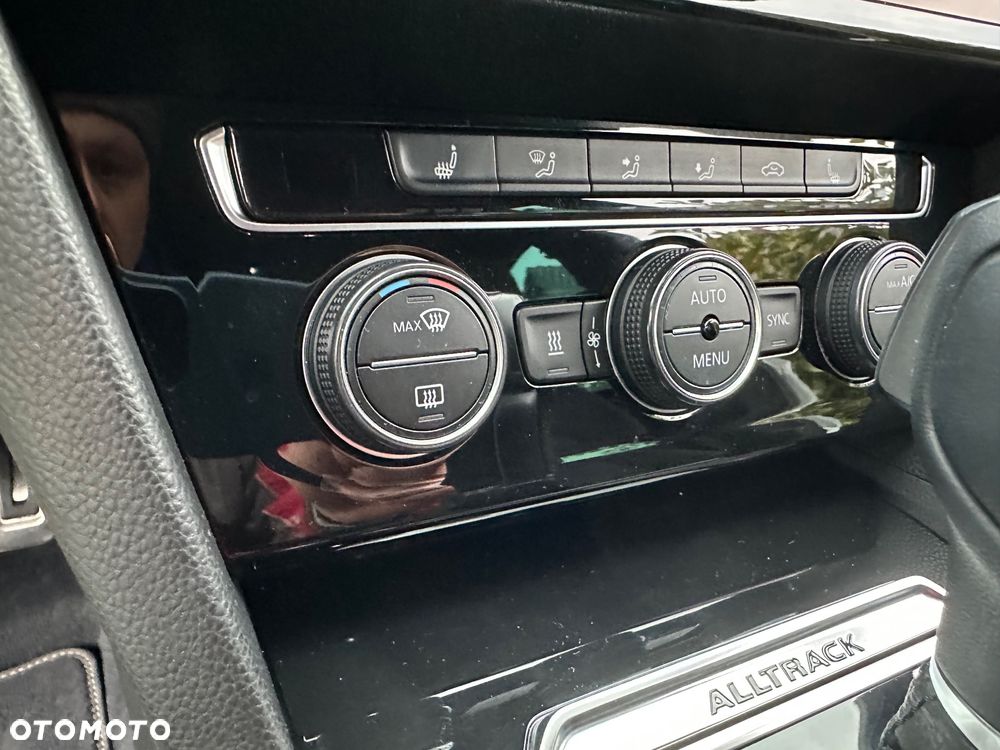 Volkswagen Passat - 18