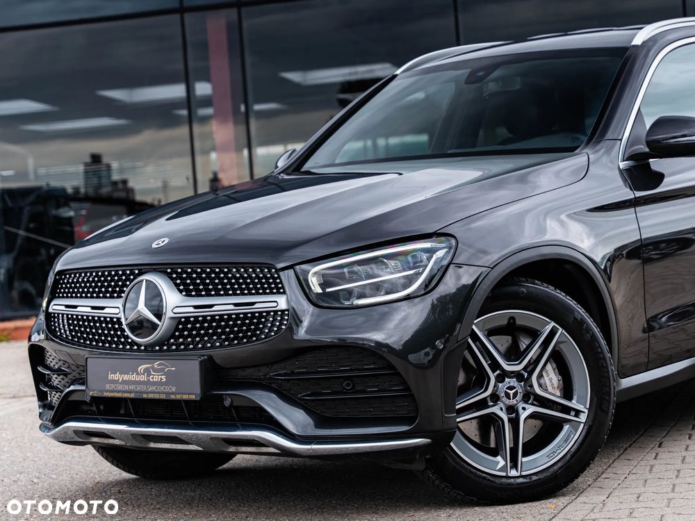 Mercedes-Benz GLC 200 4Matic 9G-TRONIC AMG Line Plus - 8