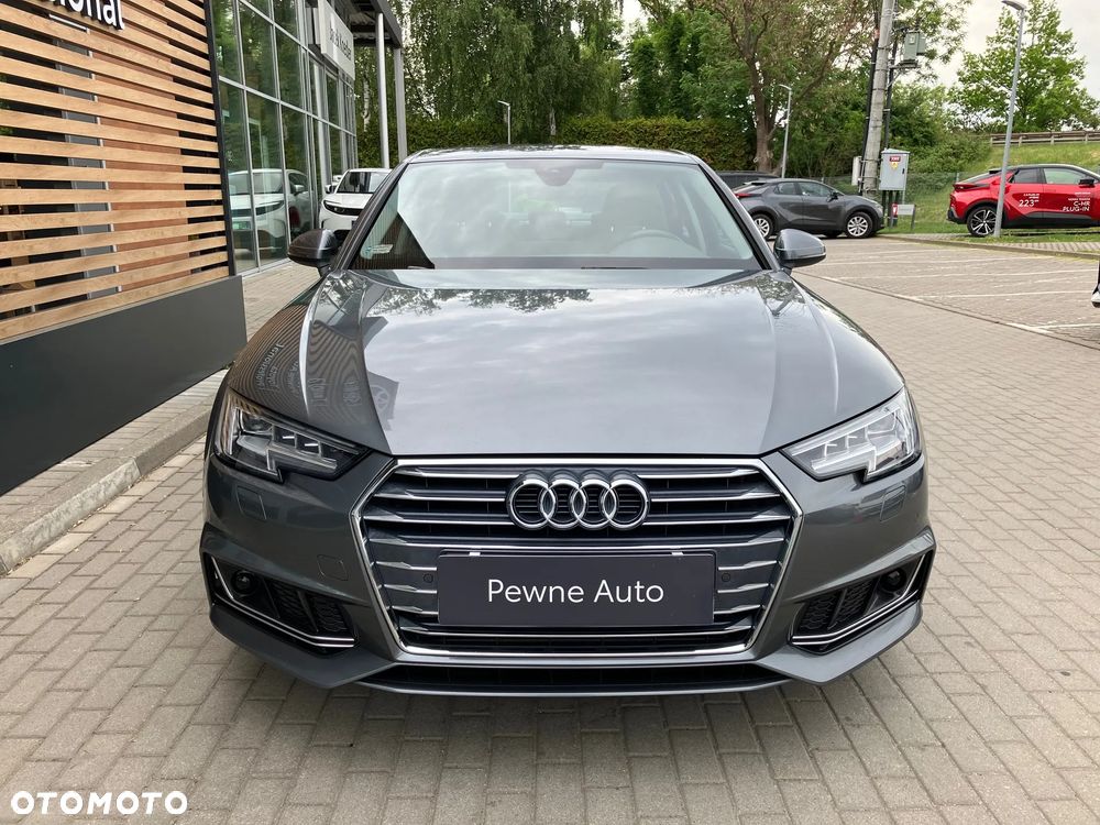 Audi A4 Limousine 2.0 TFSI ultra S tronic - 12
