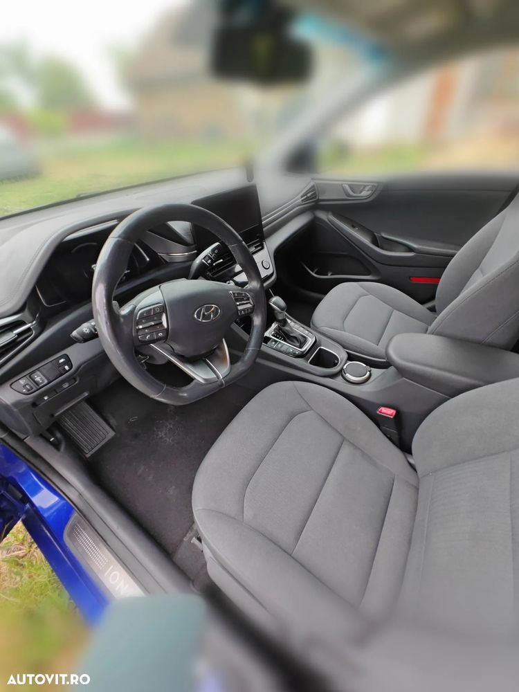 Hyundai IONIQ - 6