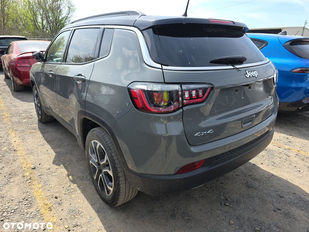 Jeep Compass - 5