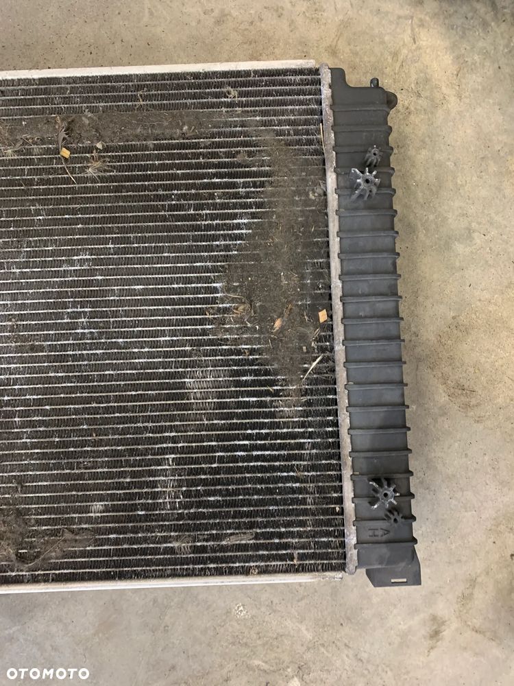 chłodnica wody automat 4F0121251P A6 C6 3.0 TDI BMK - 4