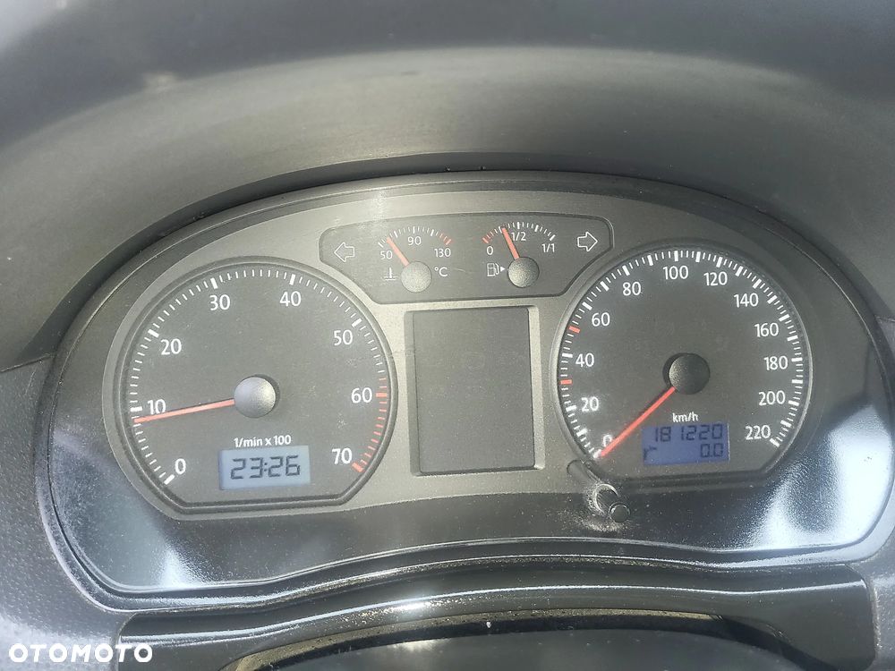 Volkswagen Polo 1.2 Comfortline - 23