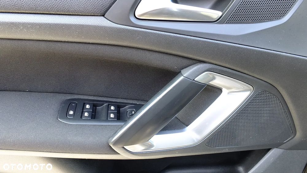 Peugeot 308 1.6 HDi Active - 19