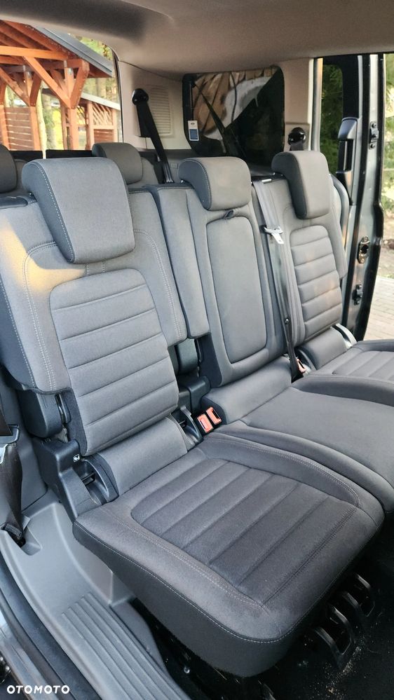 Ford Tourneo Connect 1.5 EcoBlue Trend PowerShift - 19