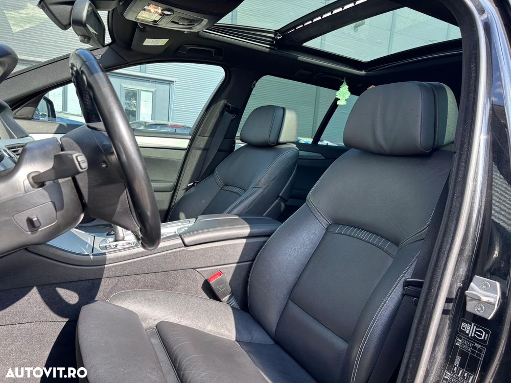 BMW Seria 5 520d xDrive - 22