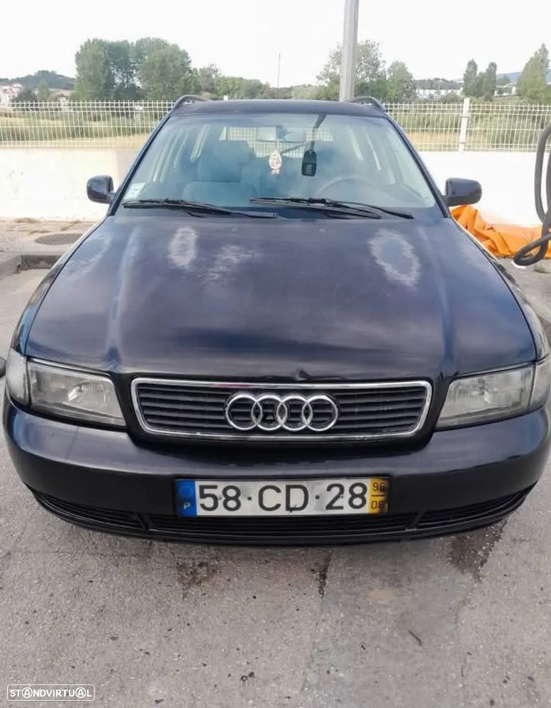 Audi A4 Avant - 1