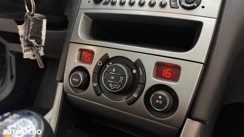 Peugeot 308 120 VTi Access - 21