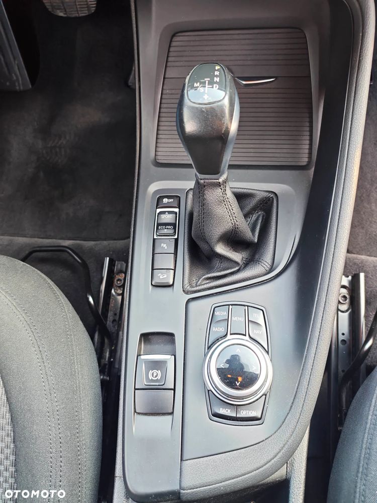 BMW X1 xDrive18d Advantage sport - 27