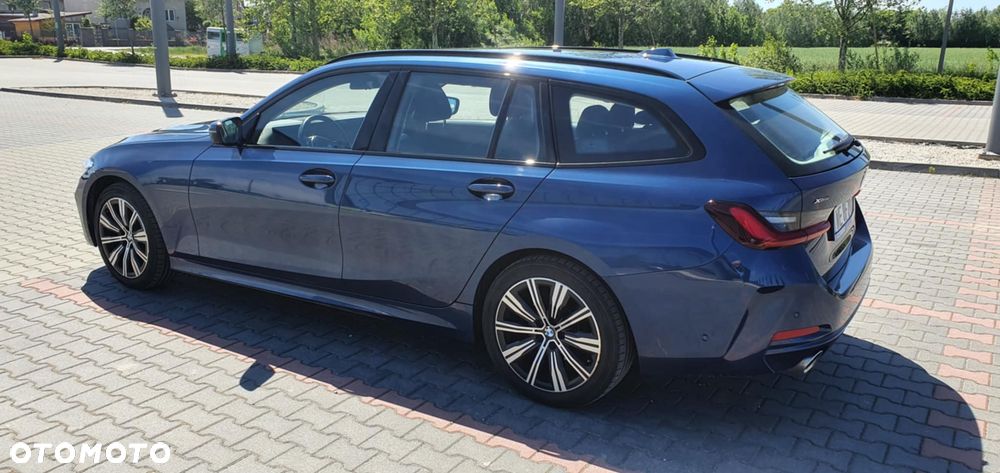 BMW Seria 3 320d xDrive - 3