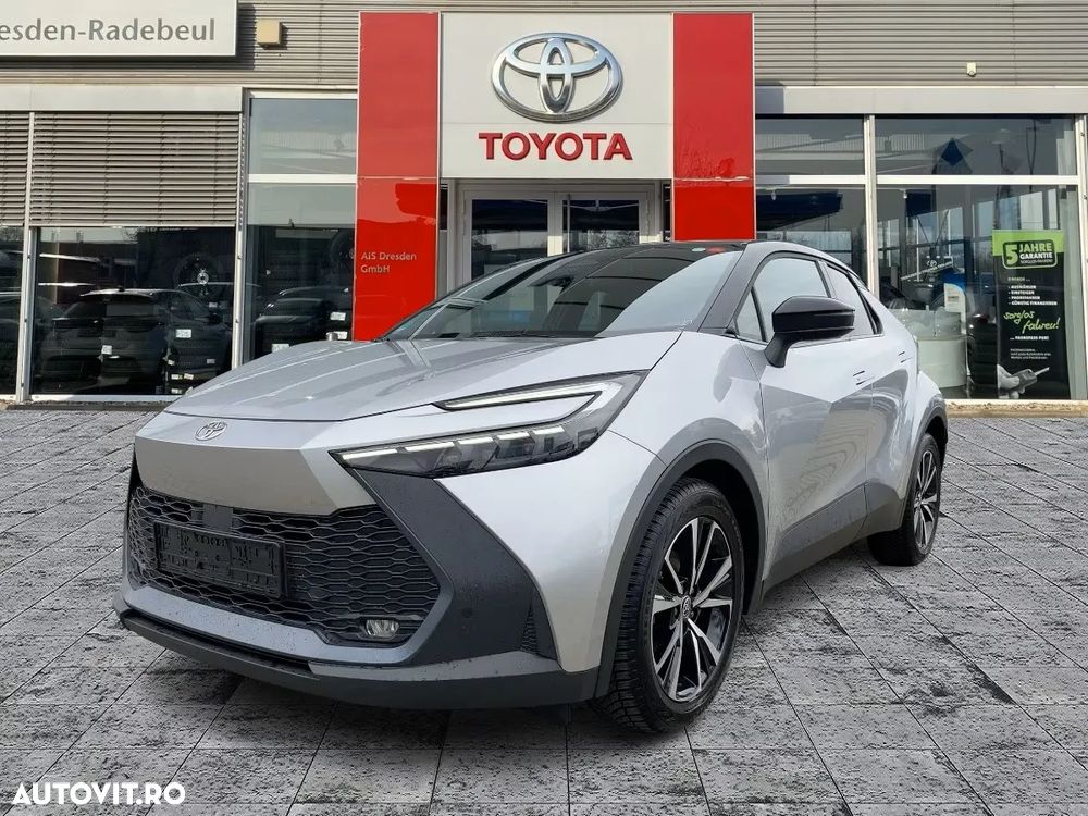 Toyota C-HR 1.8 Hybrid Team Deutschland - 29