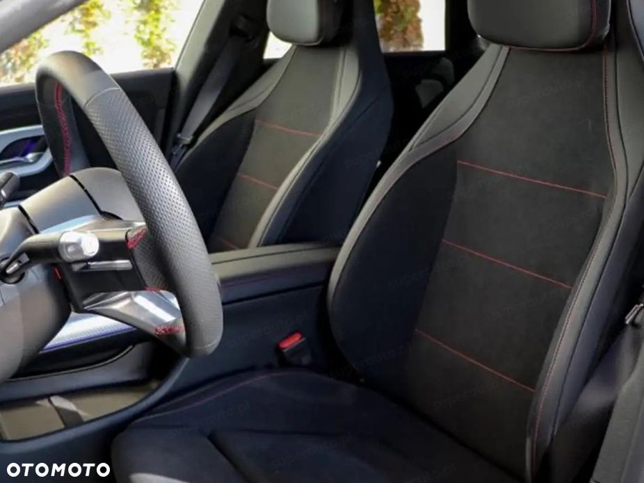 Mercedes-Benz CLA - 9