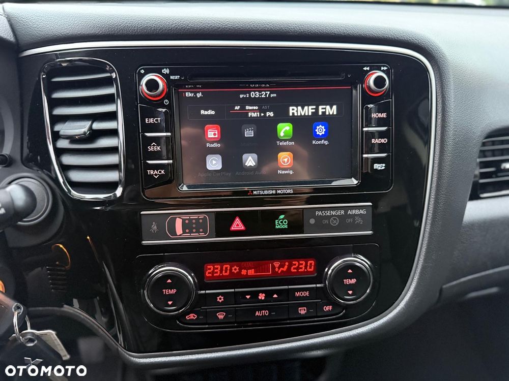 Mitsubishi Outlander - 14