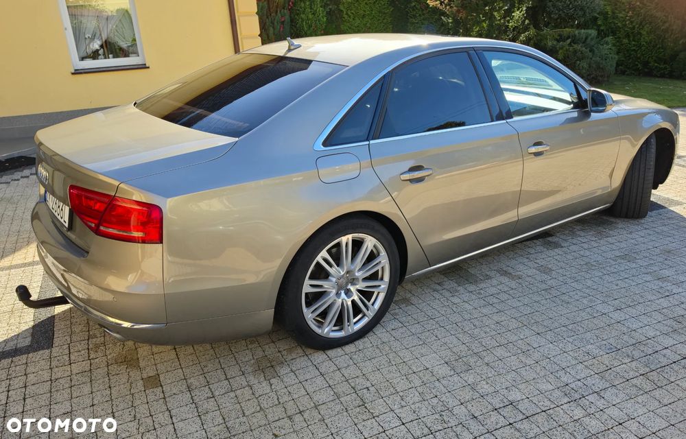 Audi A8 - 9