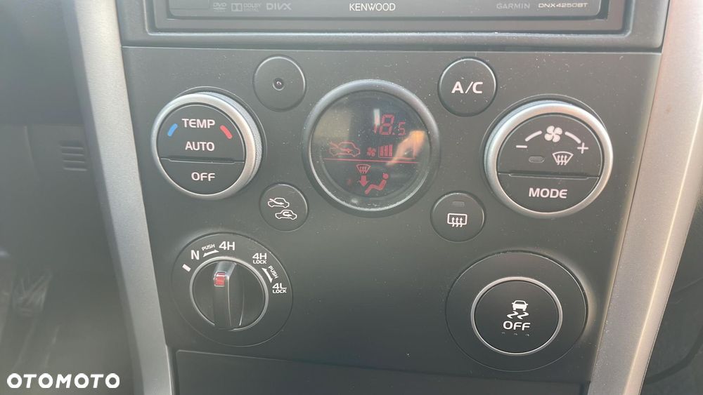 Suzuki Grand Vitara 2.4 Premium EU5 - 14