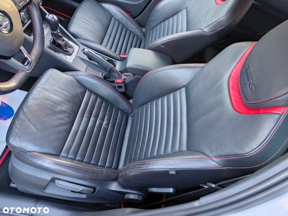 Skoda Octavia 2.0 TDI RS Challenge DSG - 32