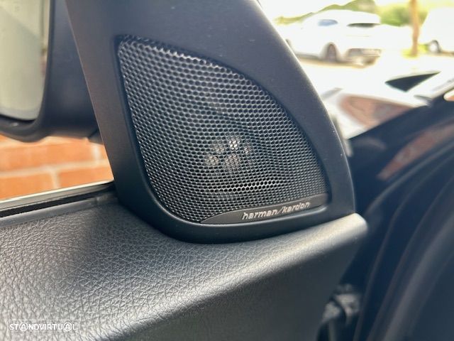 BMW 225 d Cabrio Pack M Auto - 48