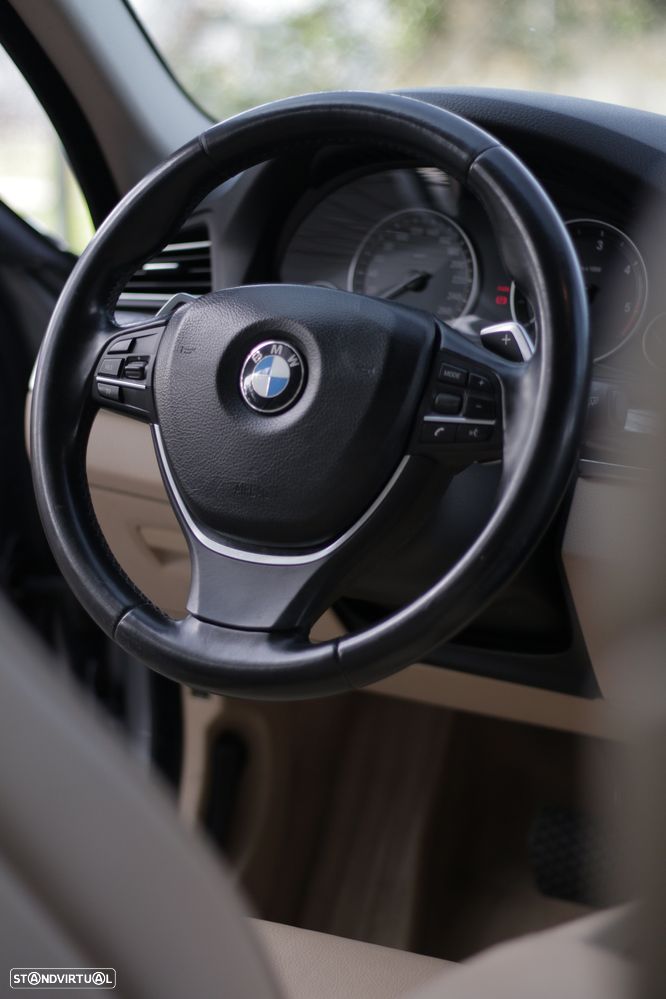 BMW 530 d Auto - 27