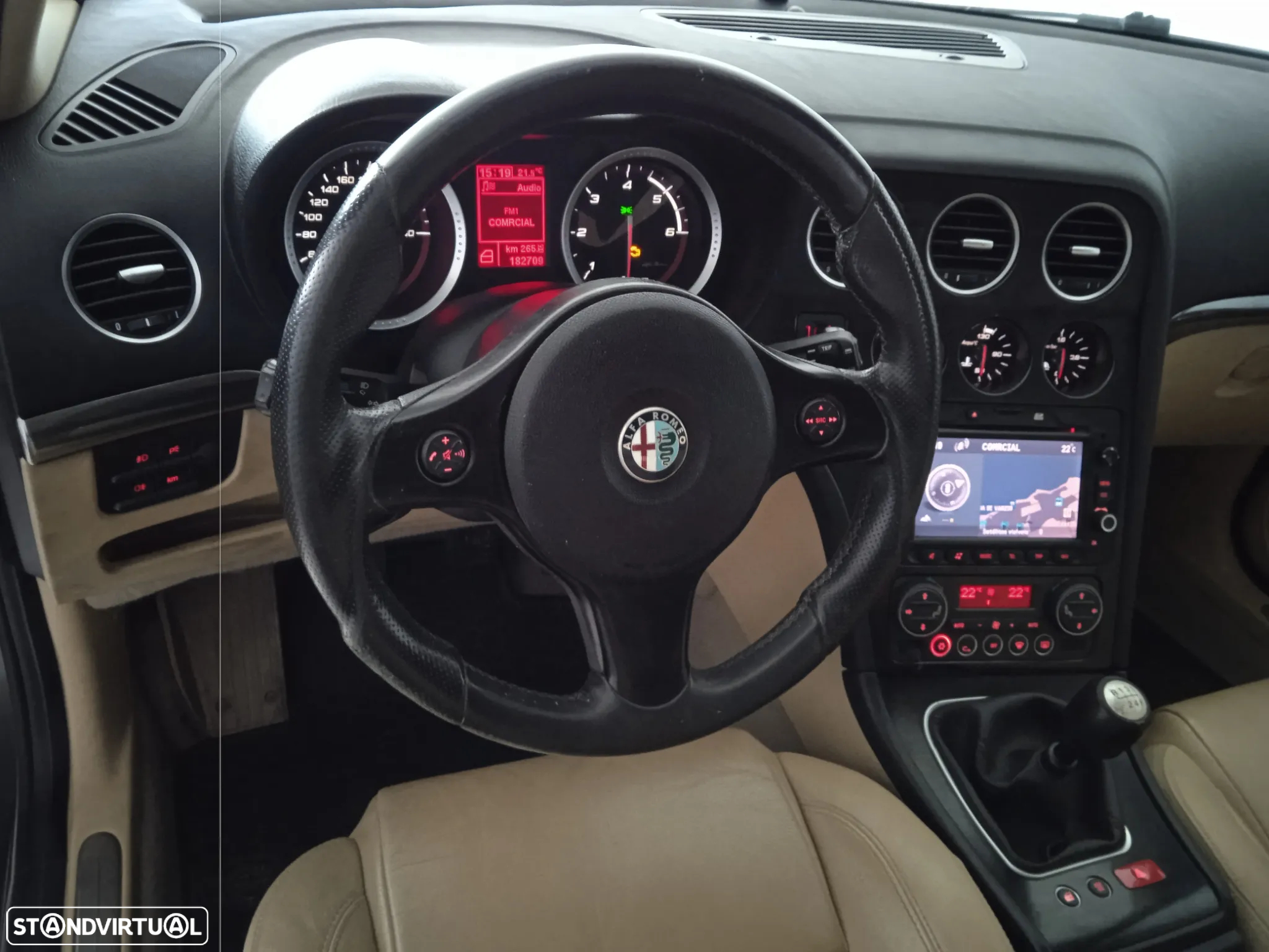 Alfa Romeo 159 Sportwagon 2.0 JTDm Distinctive - 13