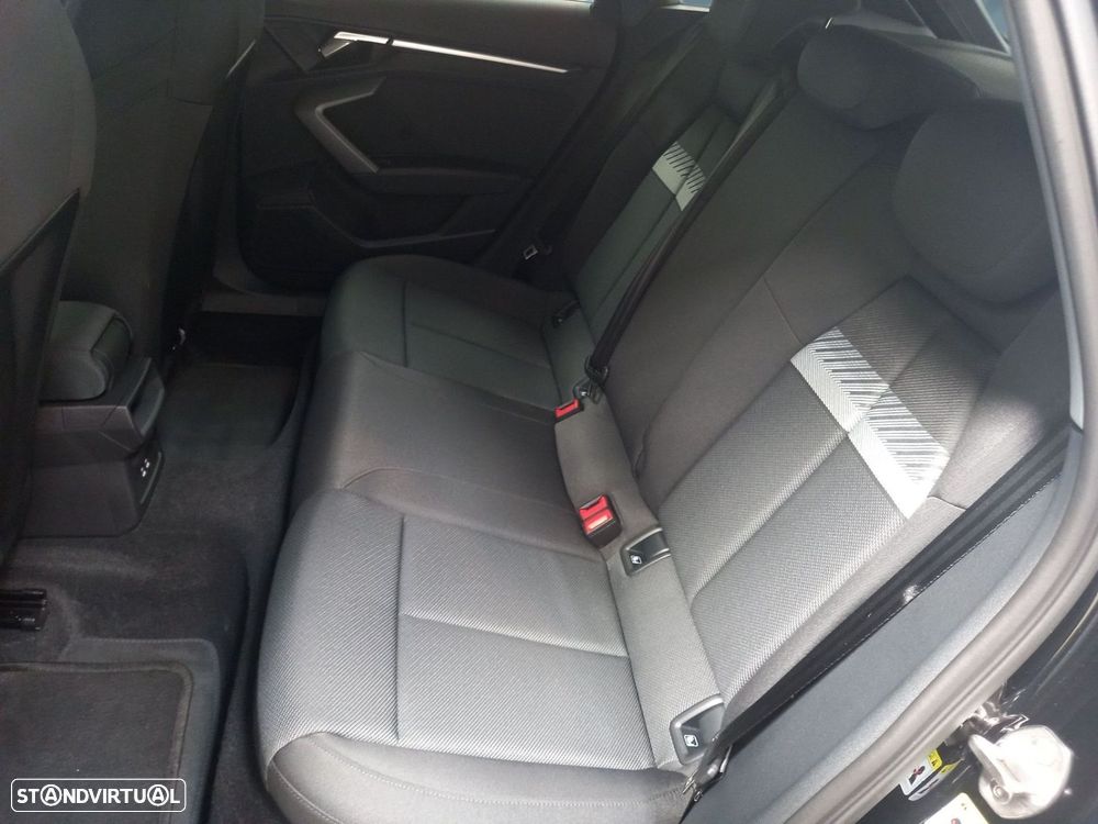Audi A3 Sportback 30 TFSI Advanced S tronic - 9