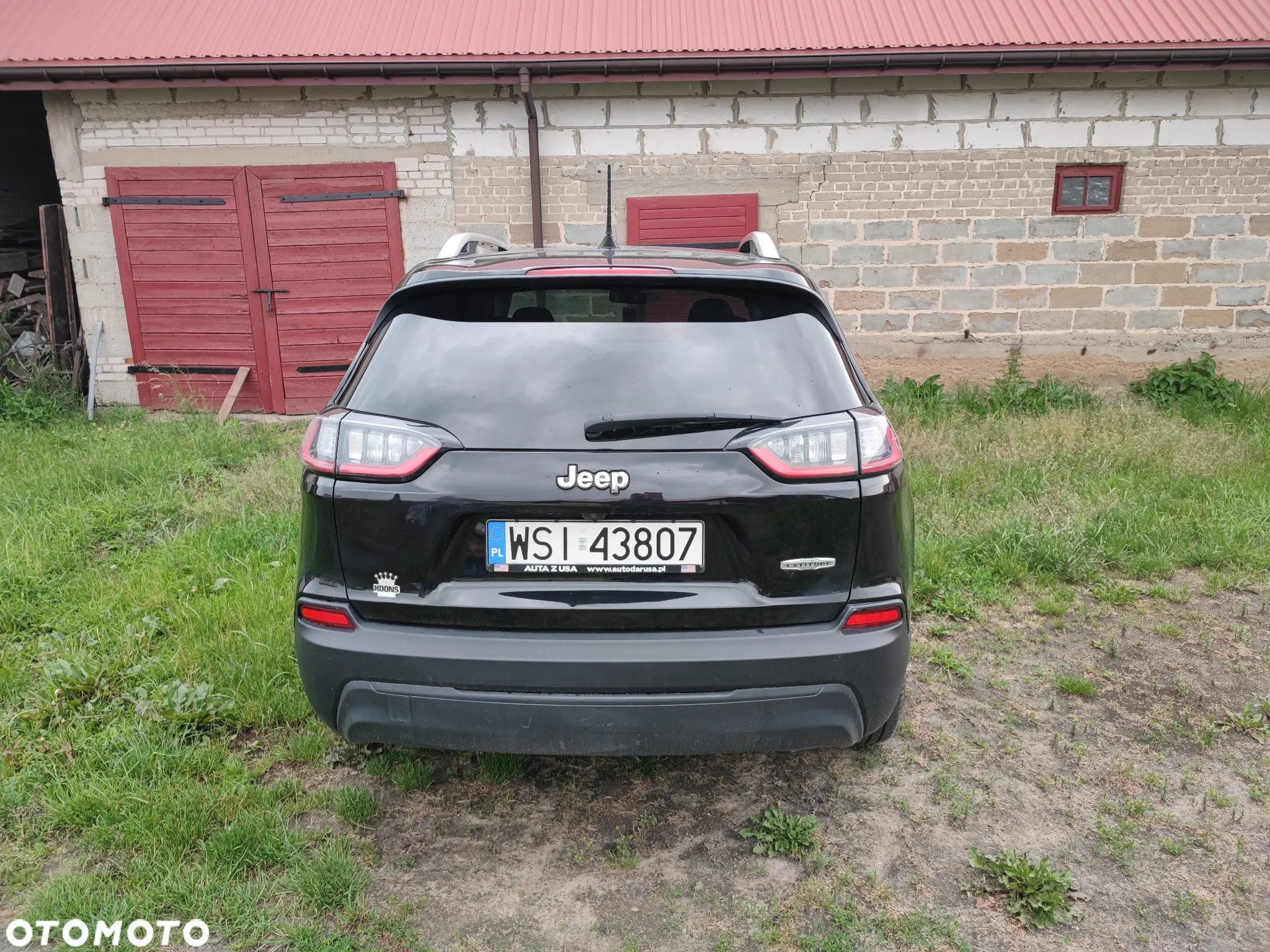 Jeep Cherokee - 21