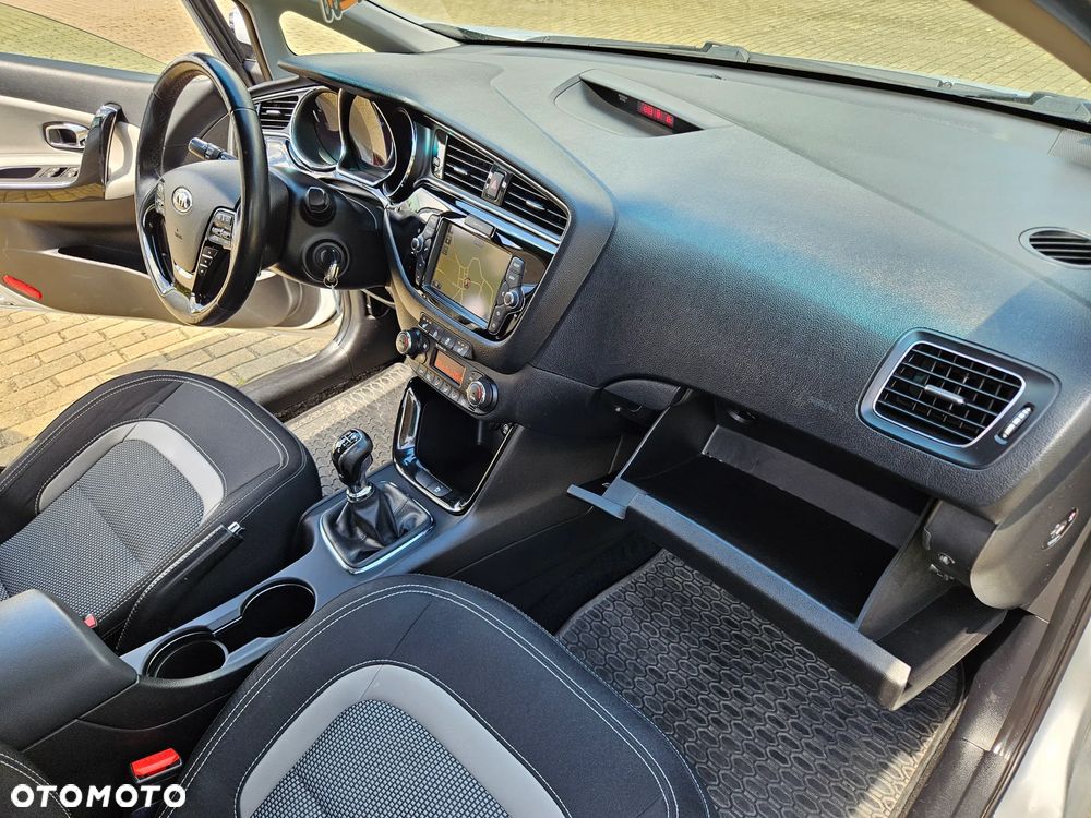 Kia Ceed 1.6 GDI L Business Line - 34