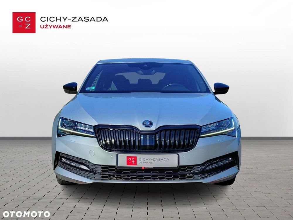 Skoda Superb 2.0 TSI Sportline DSG - 8
