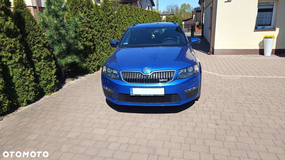 Skoda Octavia 2.0 TSI RS - 2