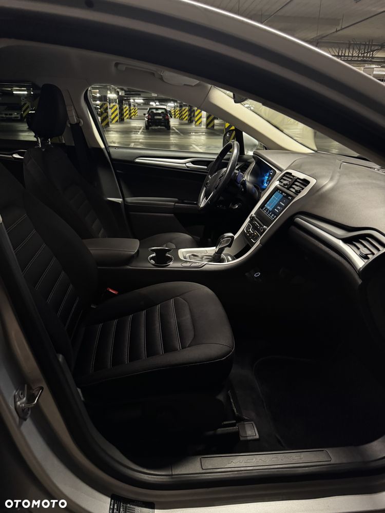 Ford Mondeo 2.0 TDCi Titanium PowerShift - 13