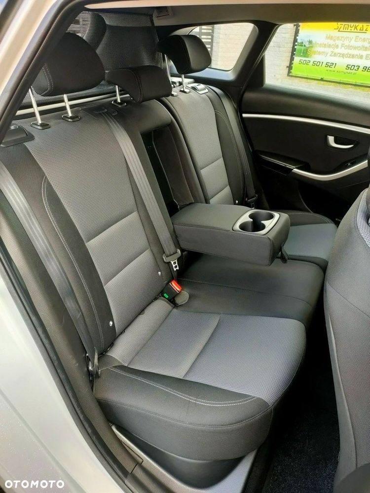 Hyundai i30 - 17