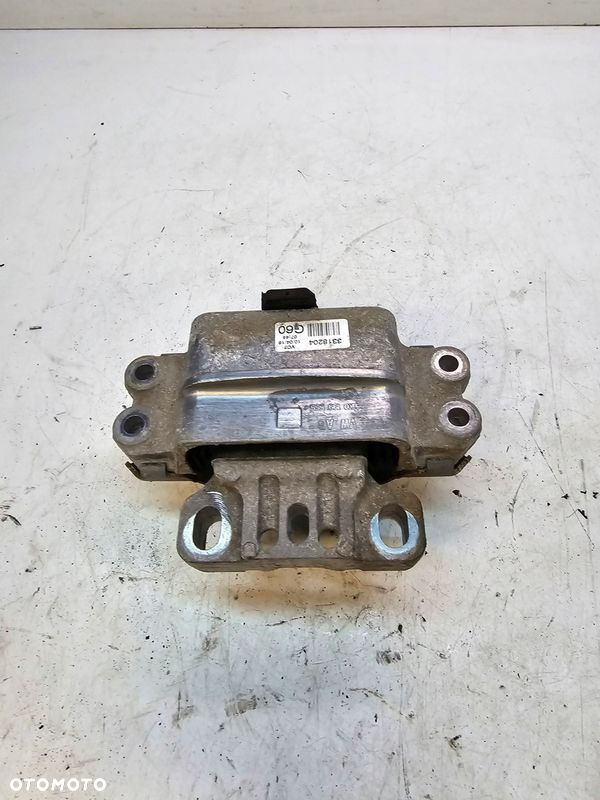 ŁAPA PODUSZKA SKRZYNI AUDI VW SEAT 1.6 MPI 1K0199555BA - 2