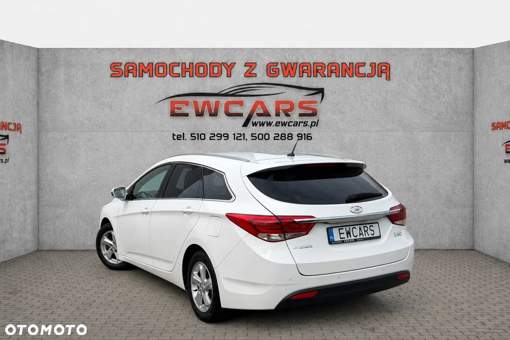 Hyundai i40 Kombi blue 1.6 Classic - 4
