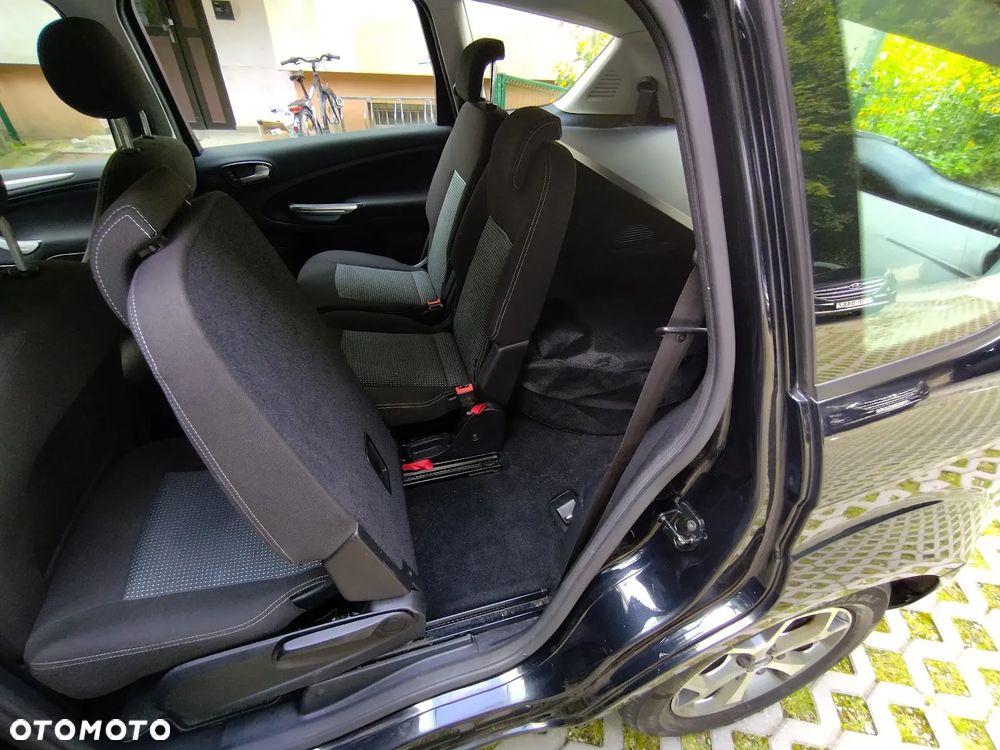 Ford S-Max 2.0 TDCi DPF Titanium - 21