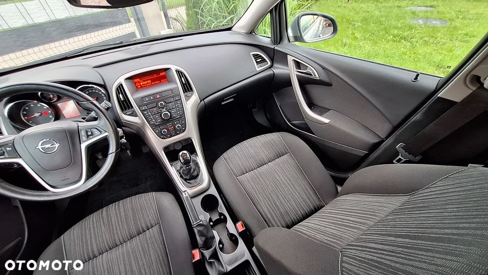 Opel Astra 1.4 Turbo - 16