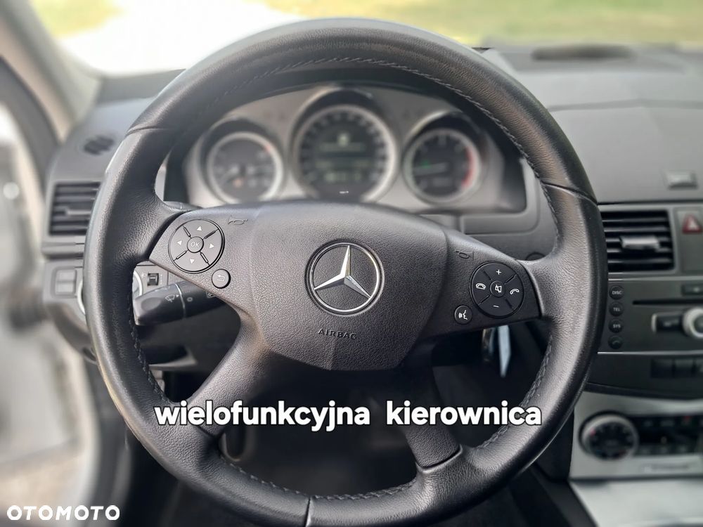 Mercedes-Benz Klasa C 200 CDI DPF Automatik BlueEFFICIENCY Avantgarde - 36