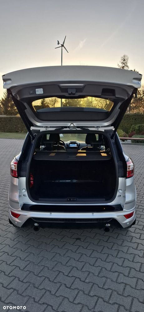 Ford Kuga 2.0 TDCi 4x4 ST-Line - 11