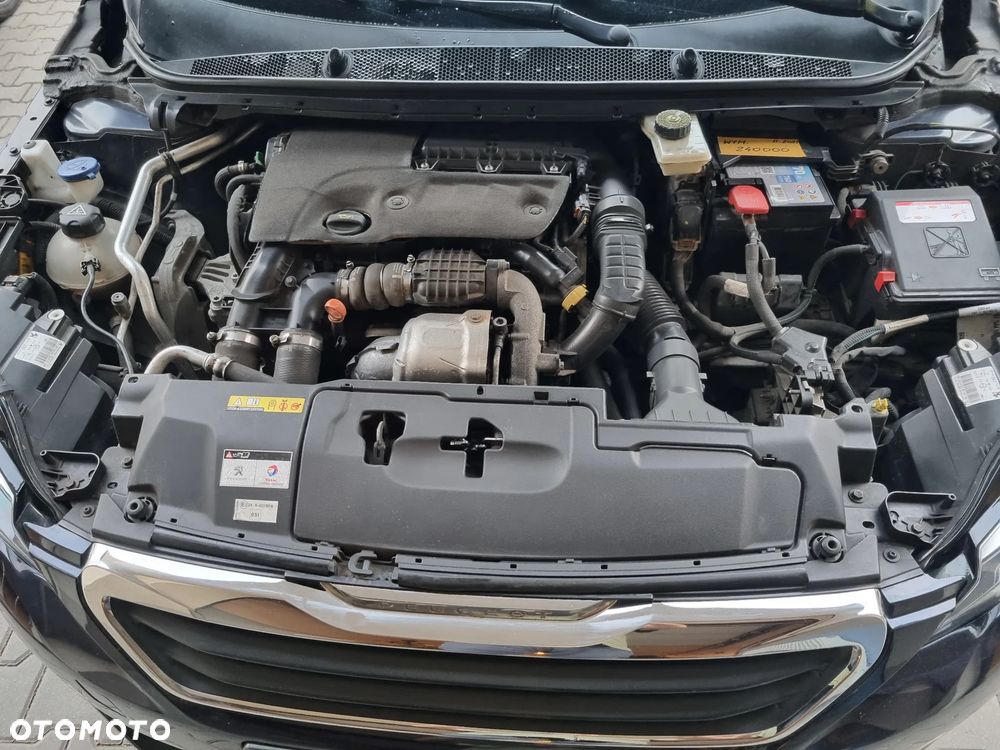Peugeot 308 1.6 BlueHDi Allure S&S - 27