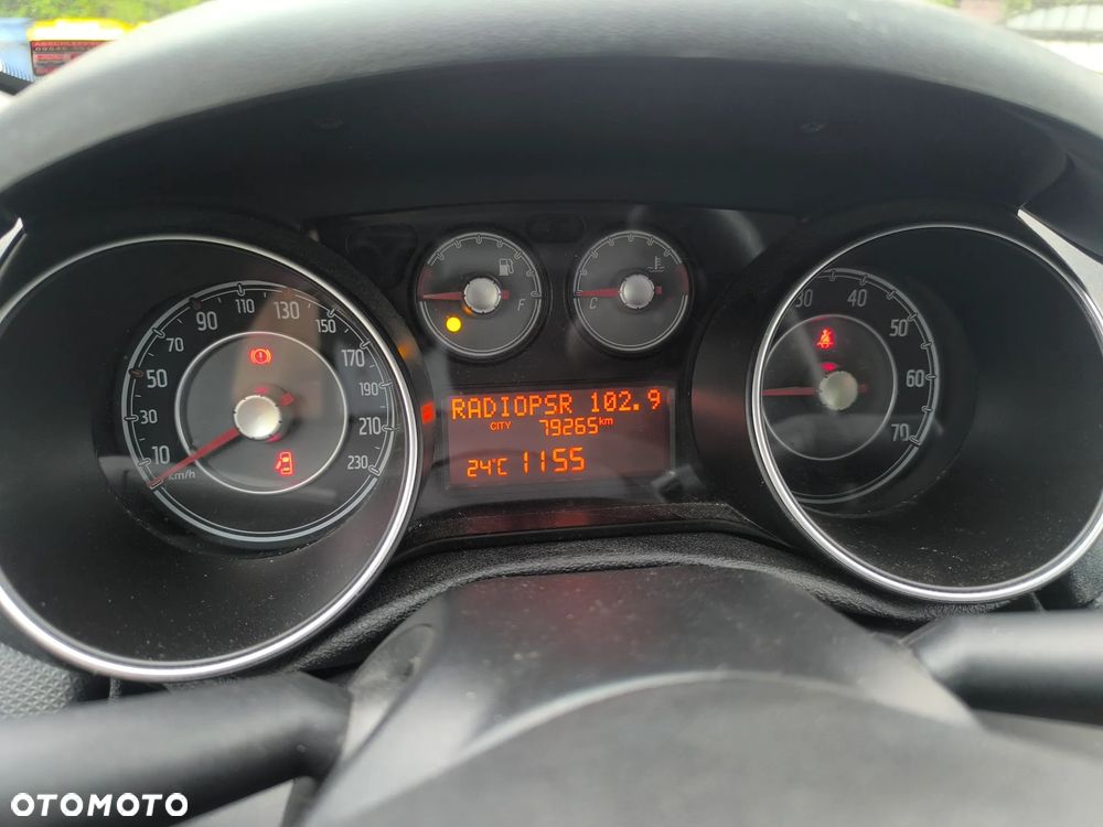 Fiat Punto - 8