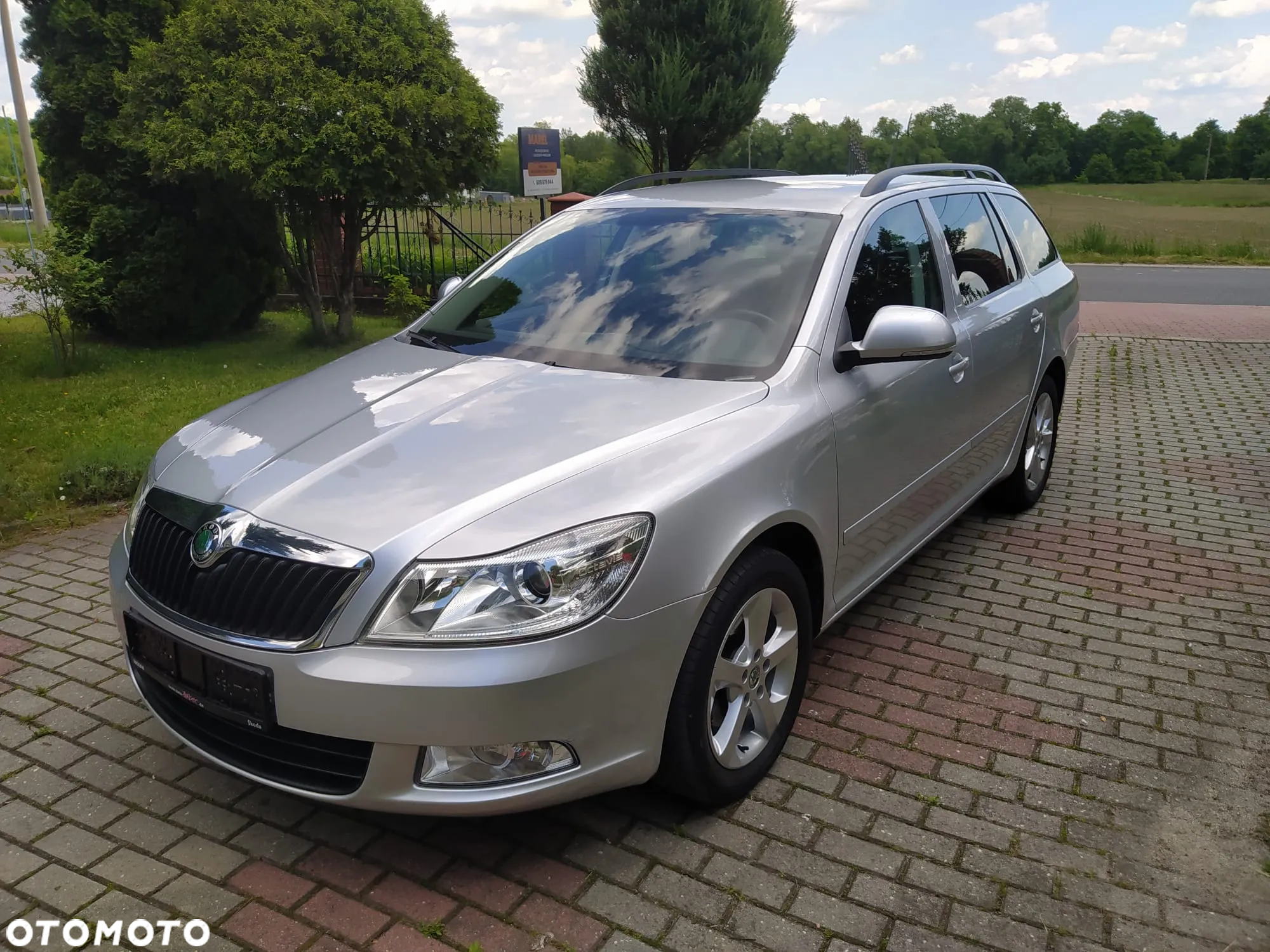 Skoda Octavia 1.6 TDI DPF FAMILY - 13