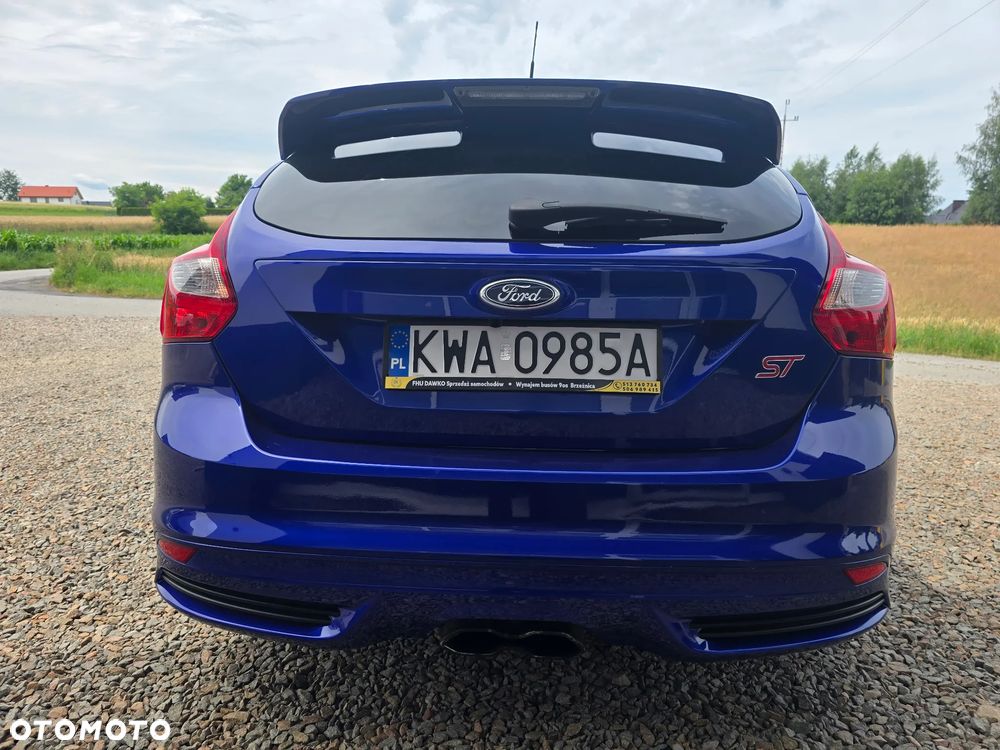 Ford Focus 2.0 EcoBoost ST - 7