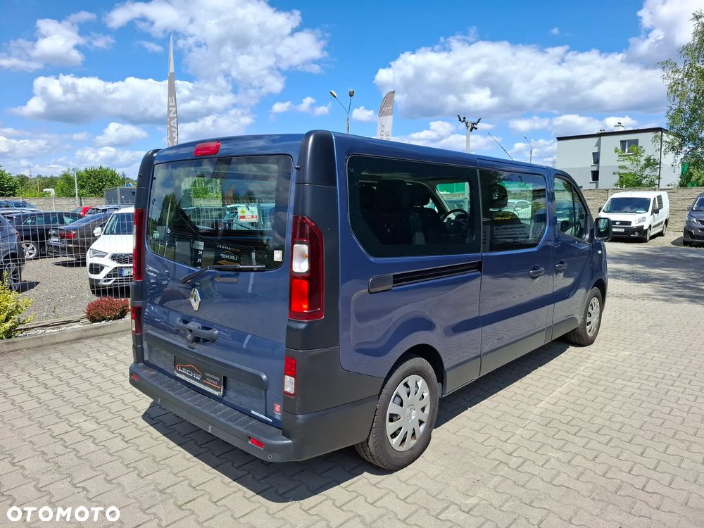 Renault Trafic - 14