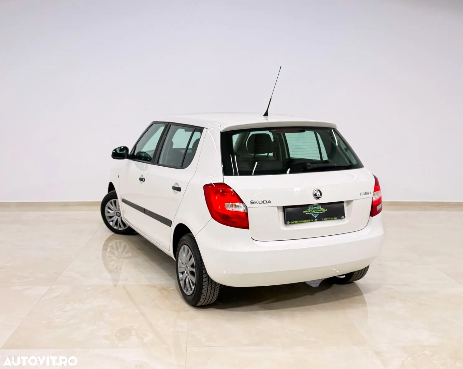 Skoda Fabia 1.2 HTP Ambition - 14