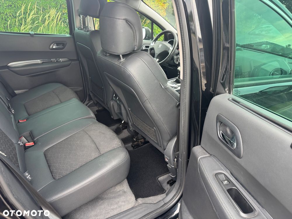 Peugeot 3008 HDi FAP 150 Business-Line - 10