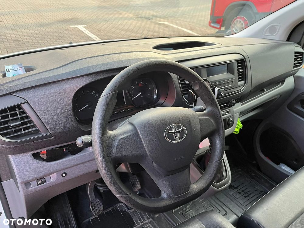 Toyota PROACE - 10
