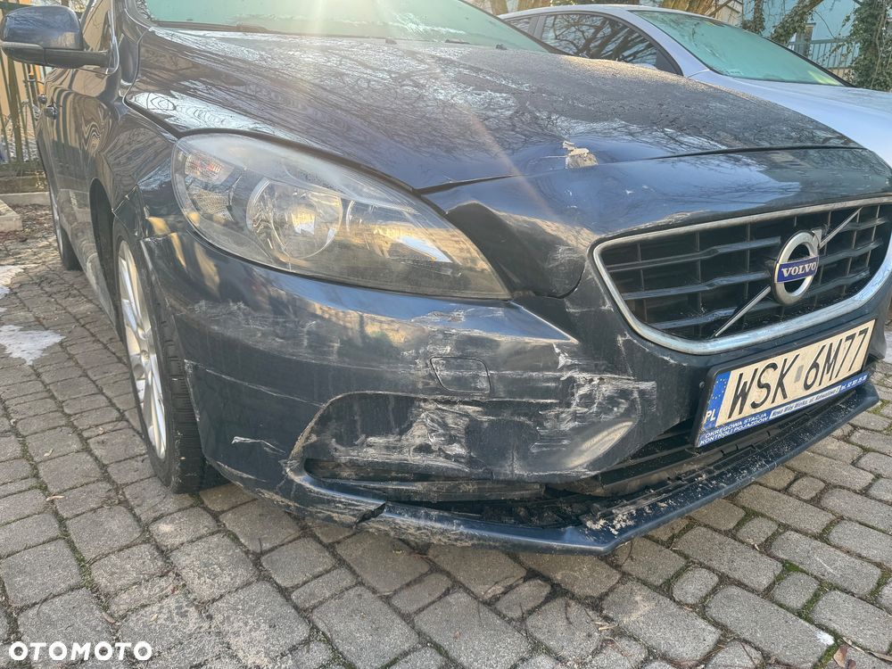 Volvo V40 D4 Drive-E Momentum - 5