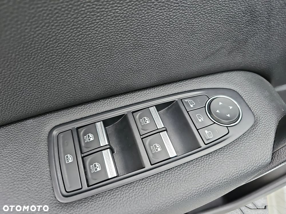 Renault Captur 1.3 TCe mHEV Techno EDC - 15