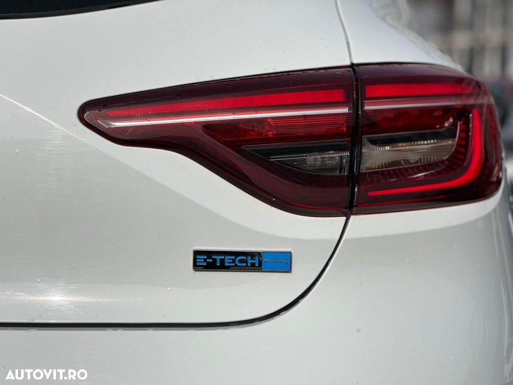 Renault Clio V E-Tech 145 Techno - 9