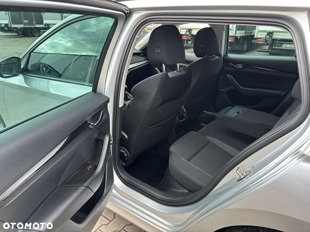Skoda Octavia 1.5 TSI ACT Ambition - 20