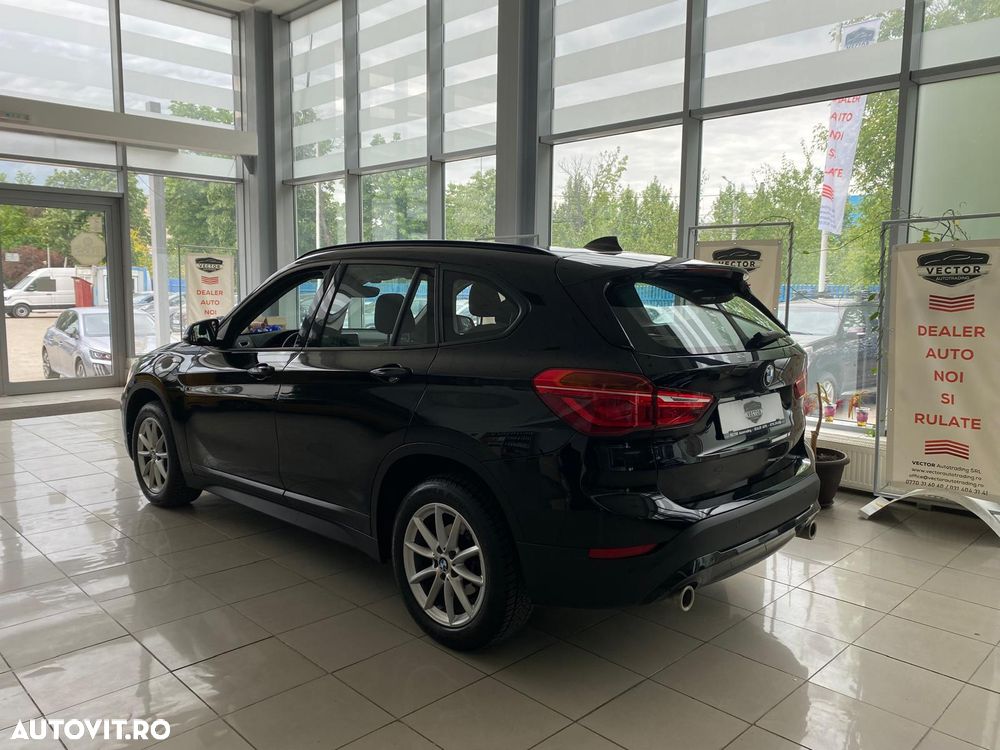 BMW X1 sDrive18d AT - 5