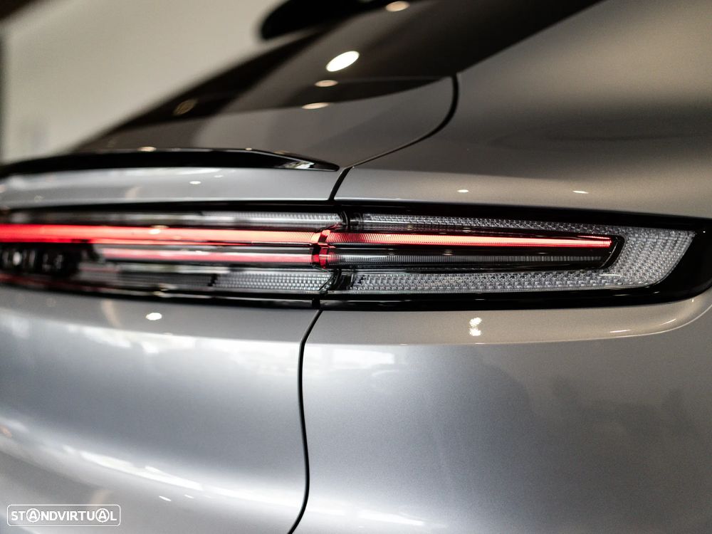 Porsche Cayenne Coupé E-Hybrid - 18